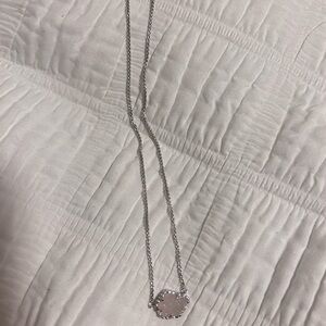 Kendra Scott necklace